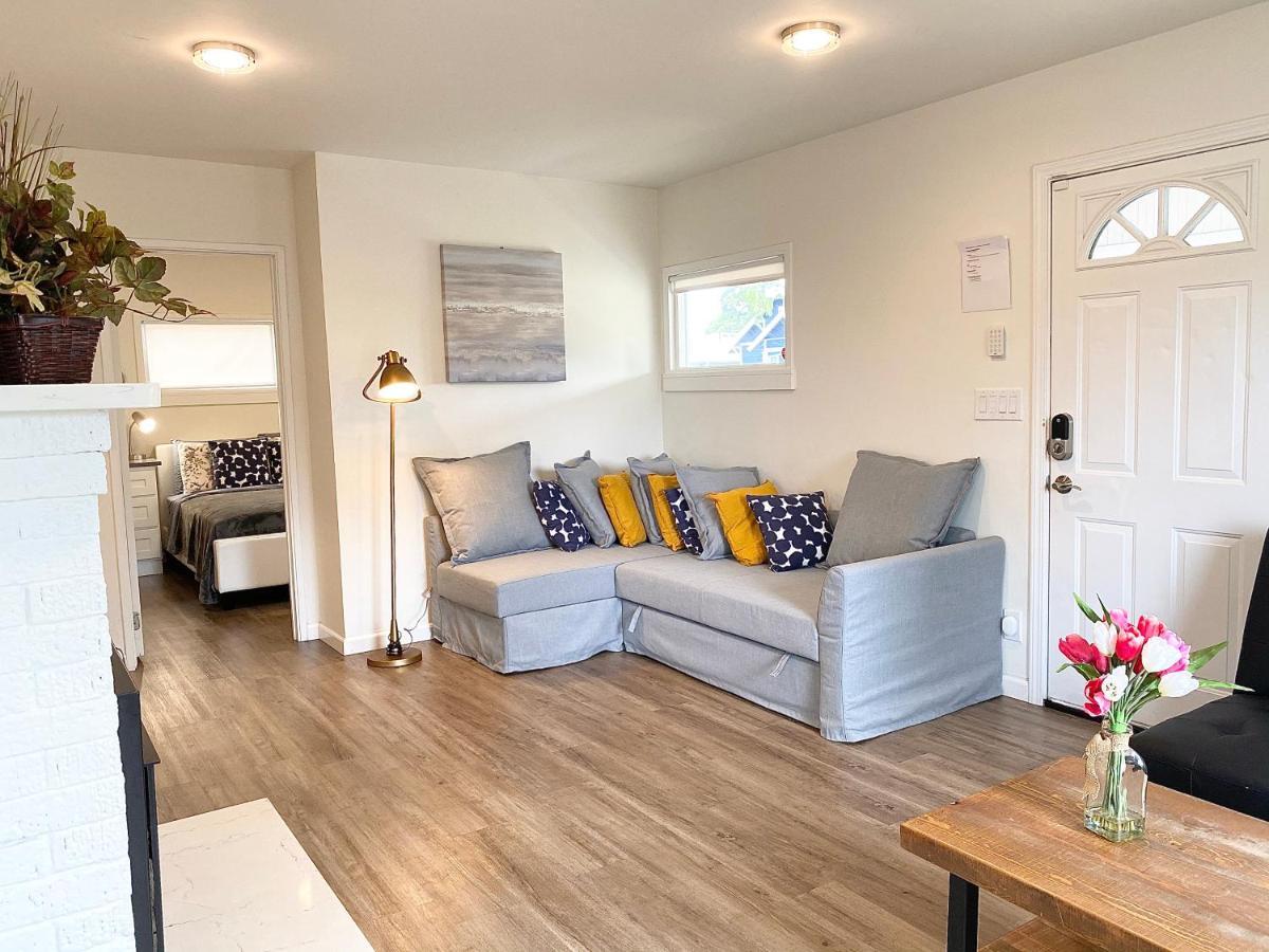 Cozy Home Conveniently Located With King Bed Tacoma Eksteriør billede